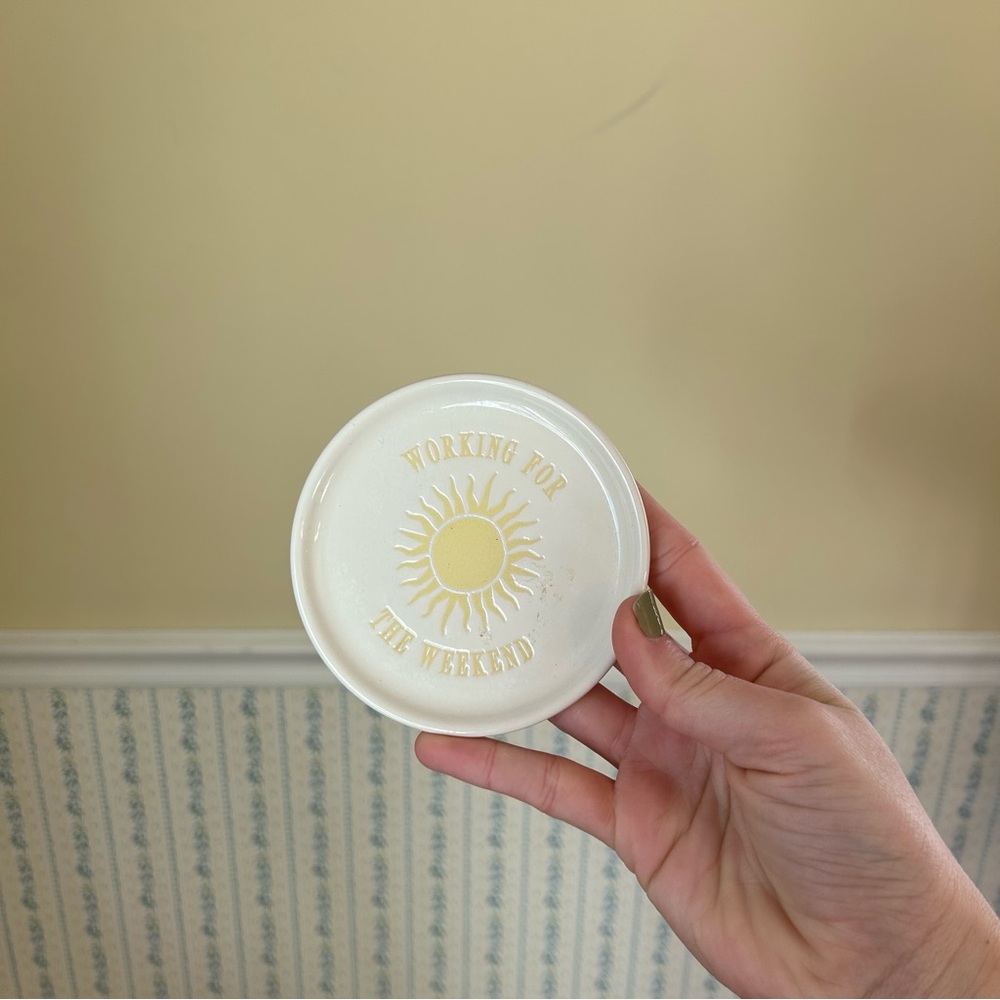BRAND NEW WT Ceramic Trinket Tray